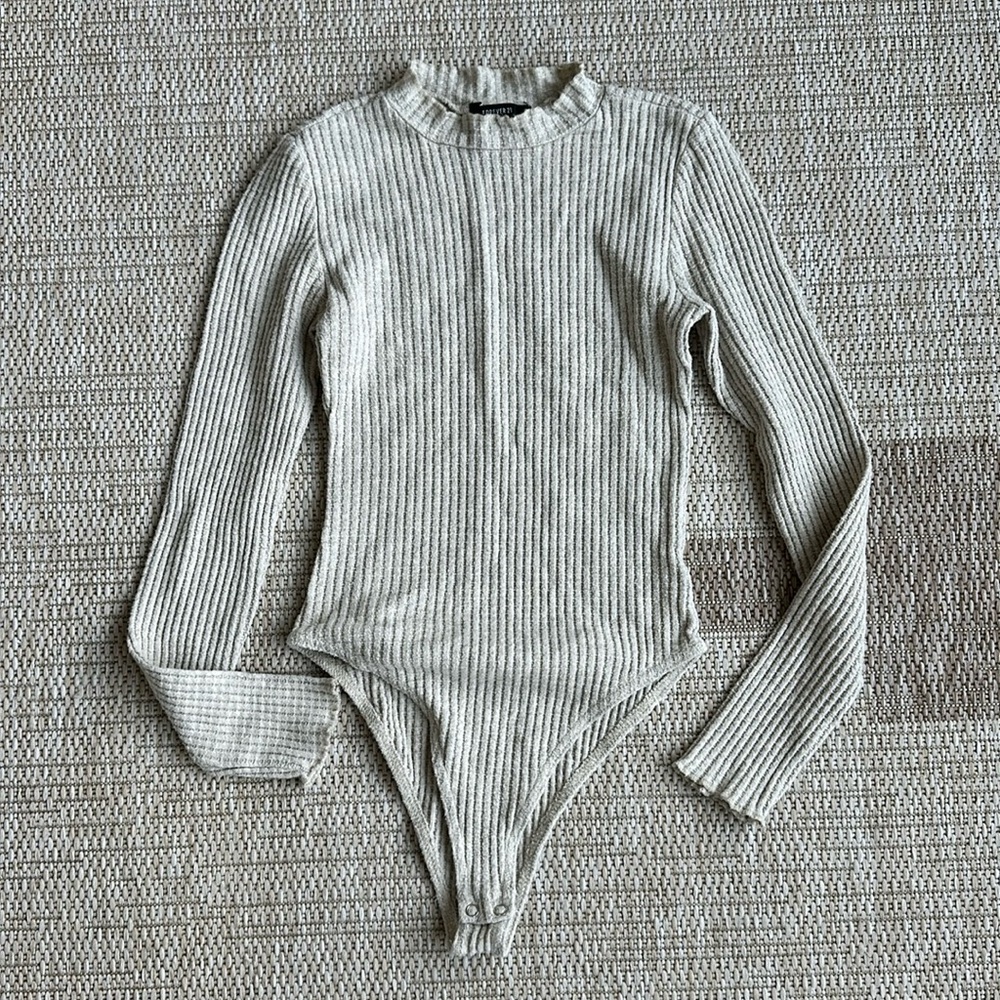Forever 21 Oatmeal Beige Mock Neck Knit Waffle Bodysuit S
